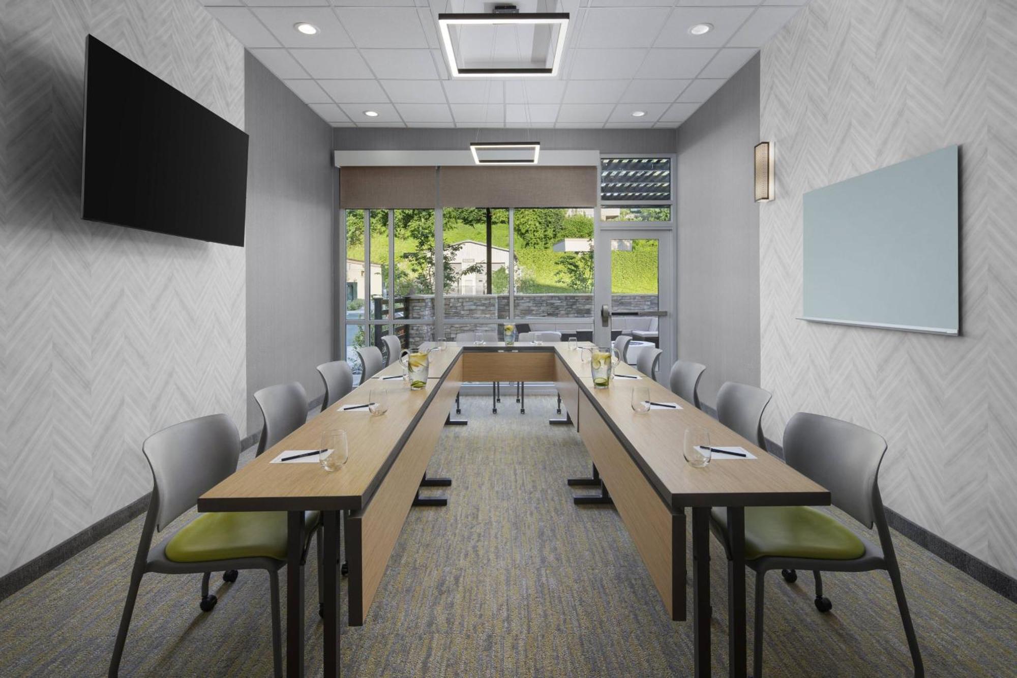 Springhill Suites By Marriott Tuckahoe  Exterior foto